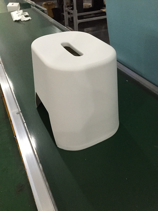 注塑加工(gōng)凳